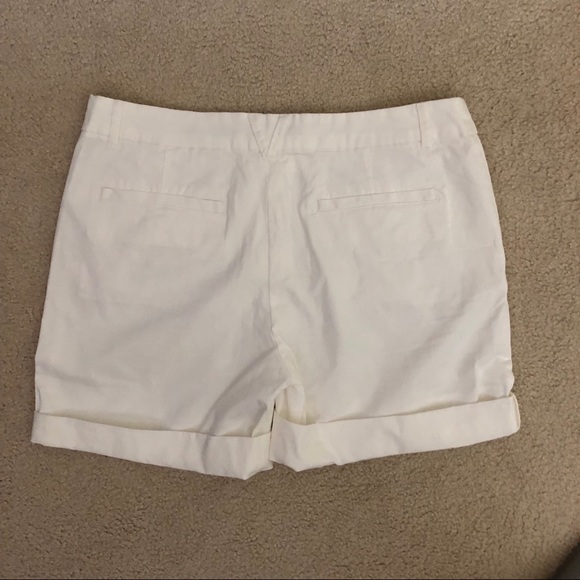 GAP white Bermuda shorts - Picture 2 of 4